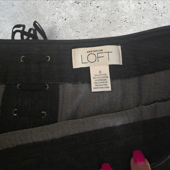 Ann Taylor LOFT Black Pencil Skirt Side Zipper Size 0 - Picture 5 of 9